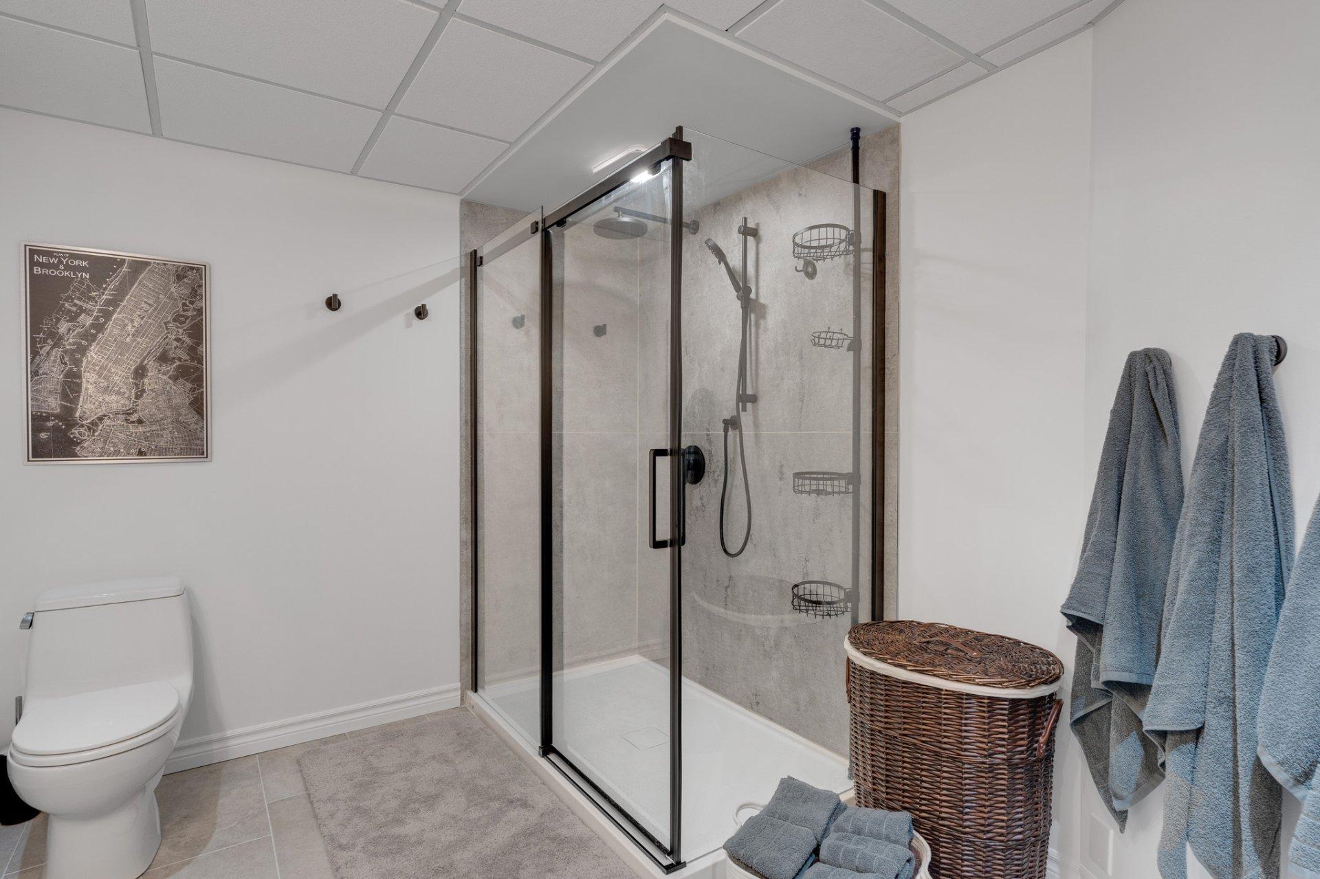 









80


Rue des Tulipes

,
Gatineau (Gatineau),




QC
J8R2H1

