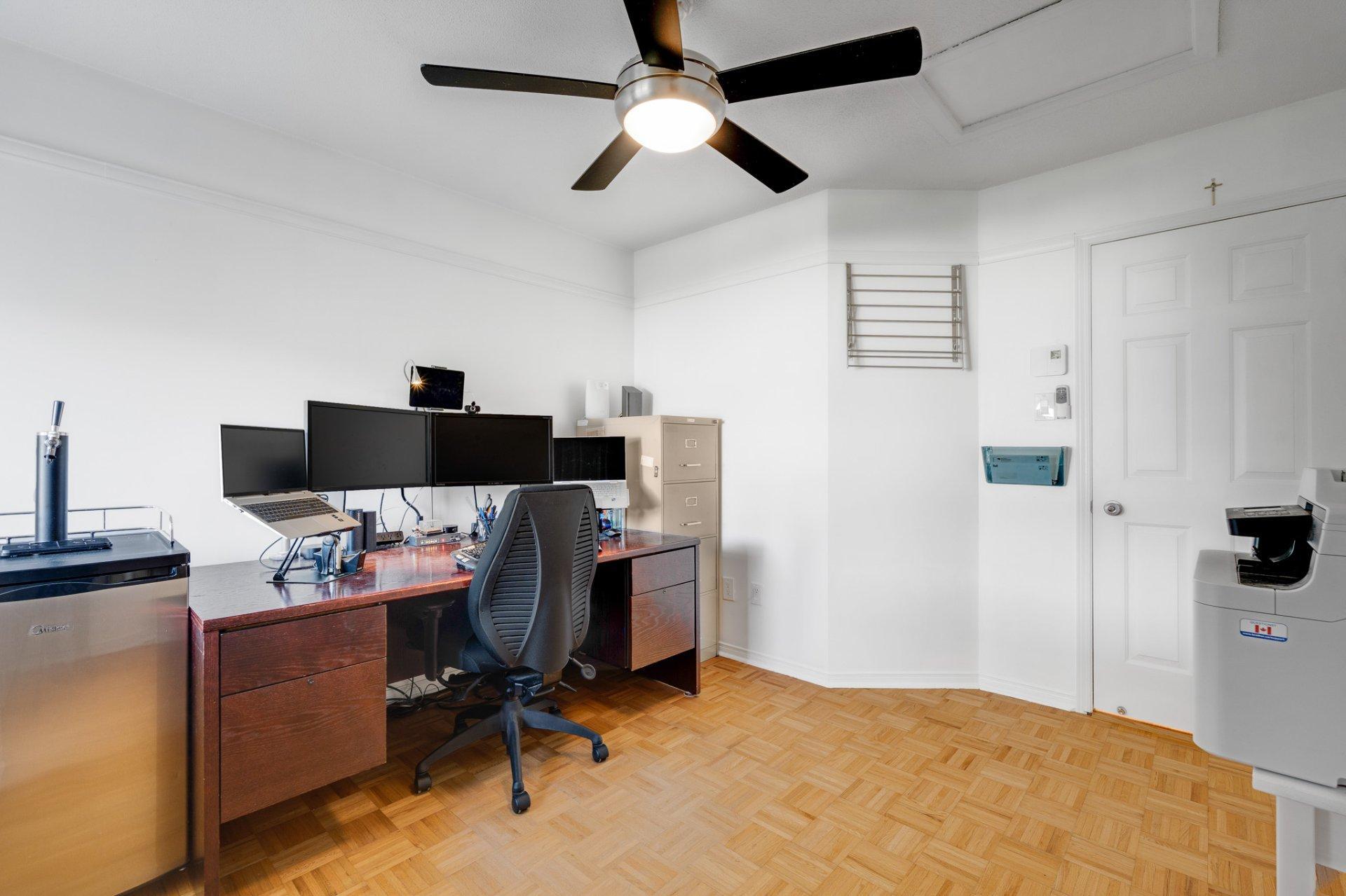 









80


Rue des Tulipes

,
Gatineau (Gatineau),




QC
J8R2H1

