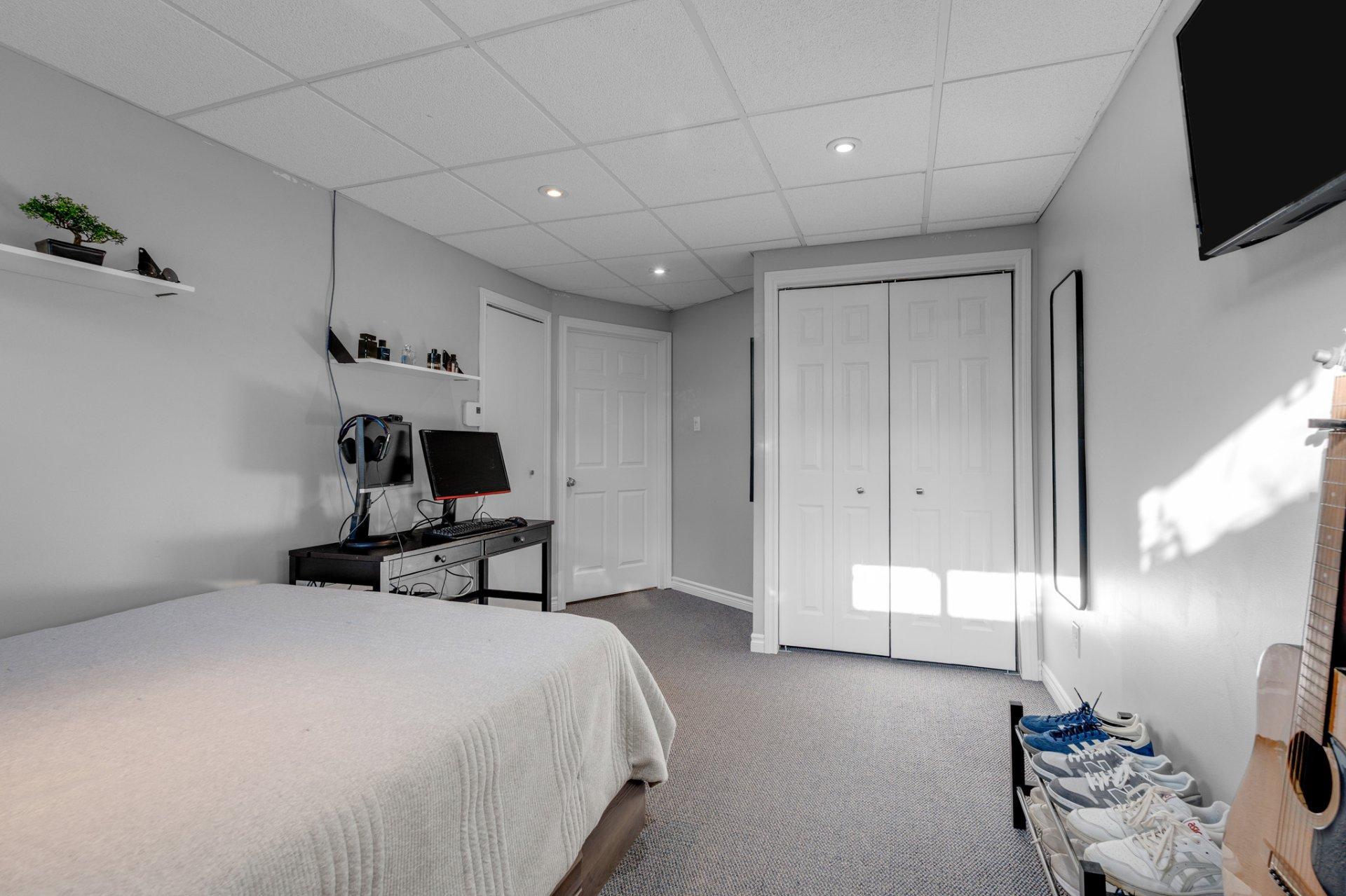 









80


Rue des Tulipes

,
Gatineau (Gatineau),




QC
J8R2H1


