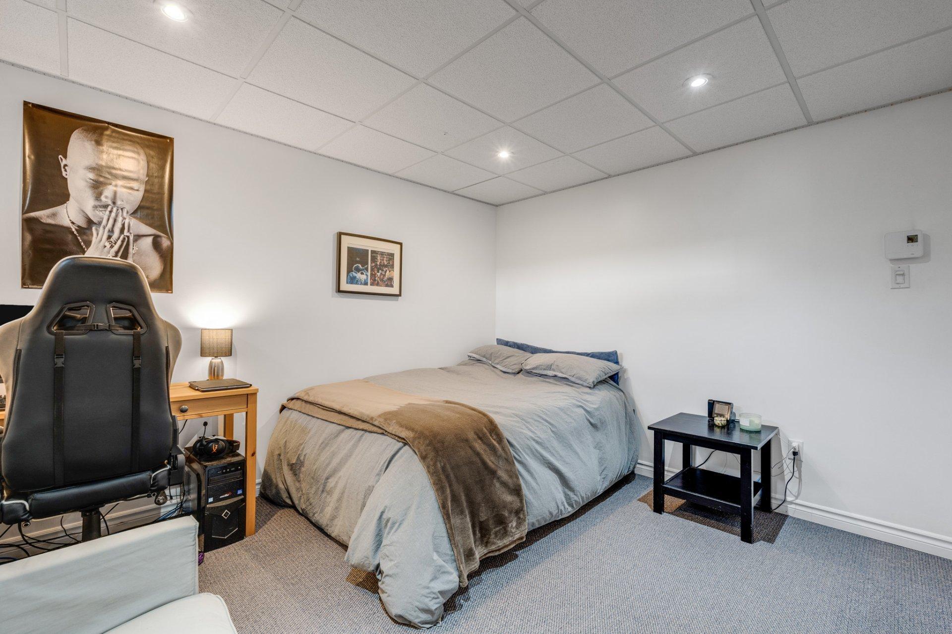 









80


Rue des Tulipes

,
Gatineau (Gatineau),




QC
J8R2H1

