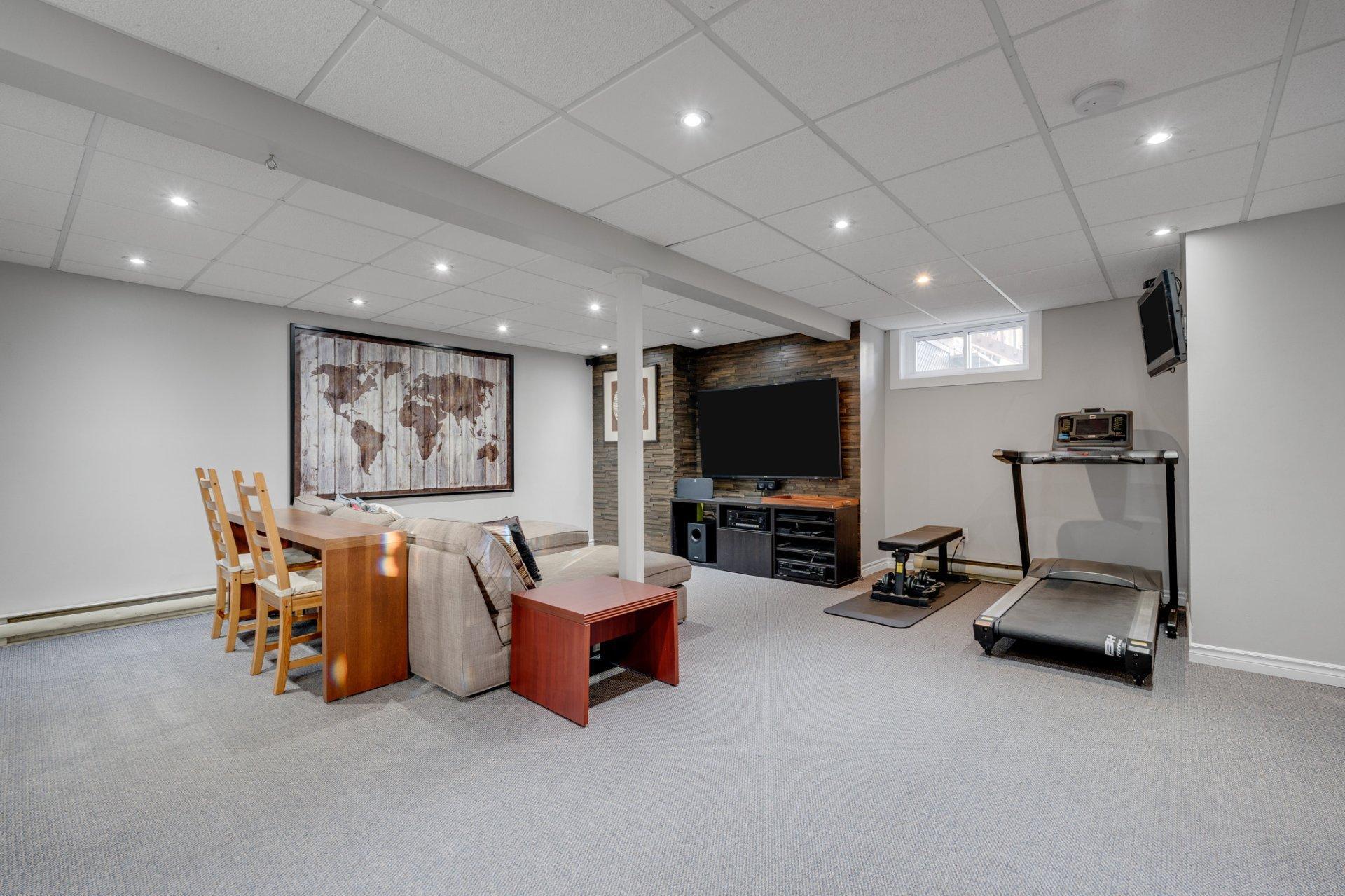 









80


Rue des Tulipes

,
Gatineau (Gatineau),




QC
J8R2H1

