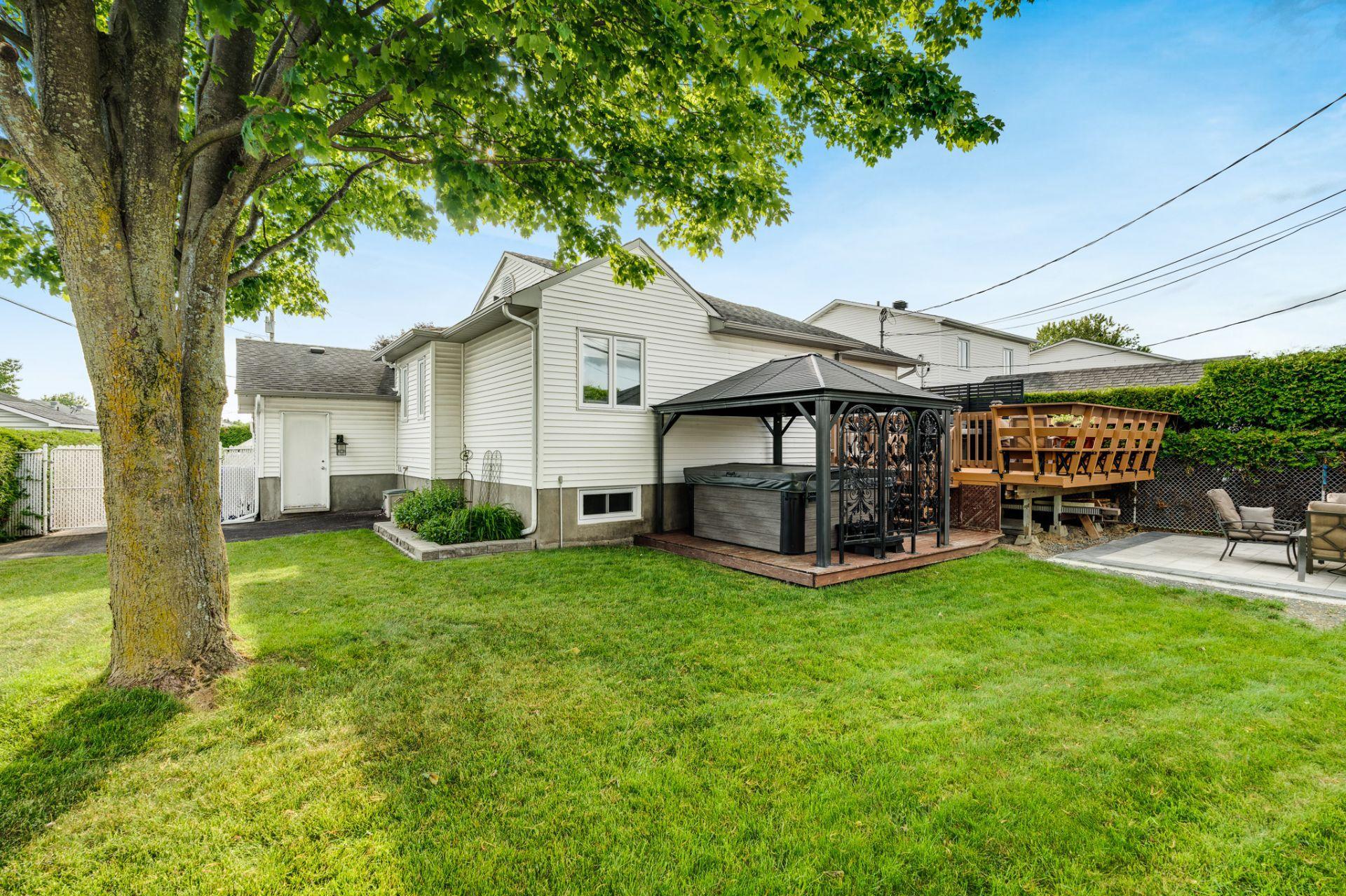 









80


Rue des Tulipes

,
Gatineau (Gatineau),




QC
J8R2H1

