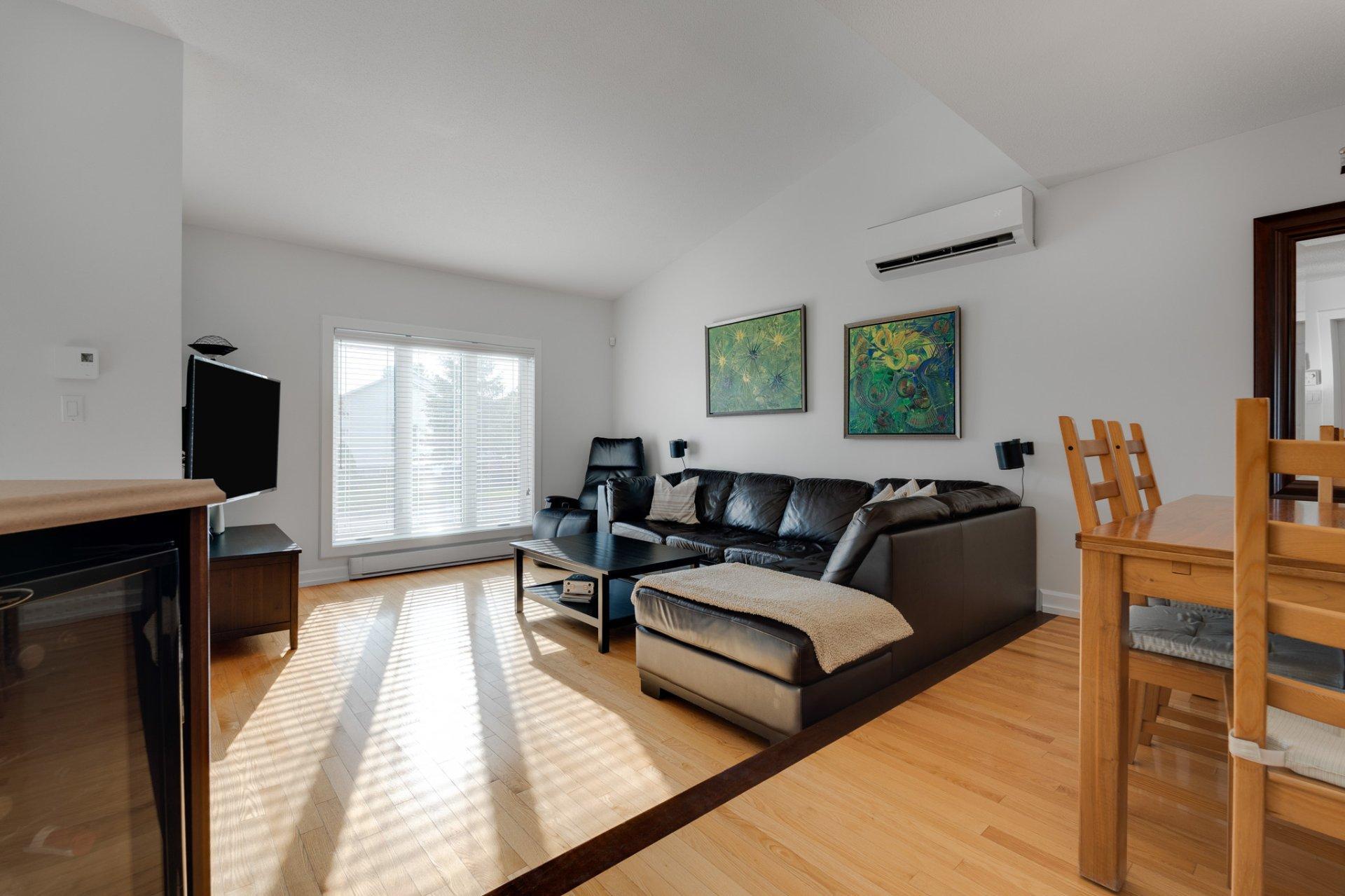 









80


Rue des Tulipes

,
Gatineau (Gatineau),




QC
J8R2H1

