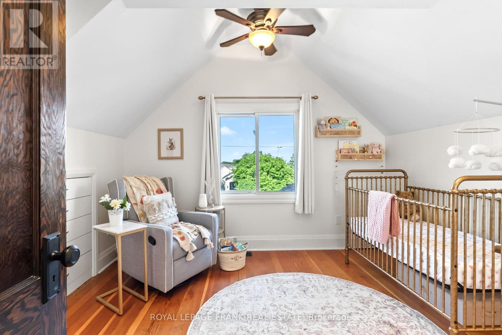 












168 ROXBOROUGH AVENUE

,
Oshawa (O'Neill),




Ontario
L1G5W5


