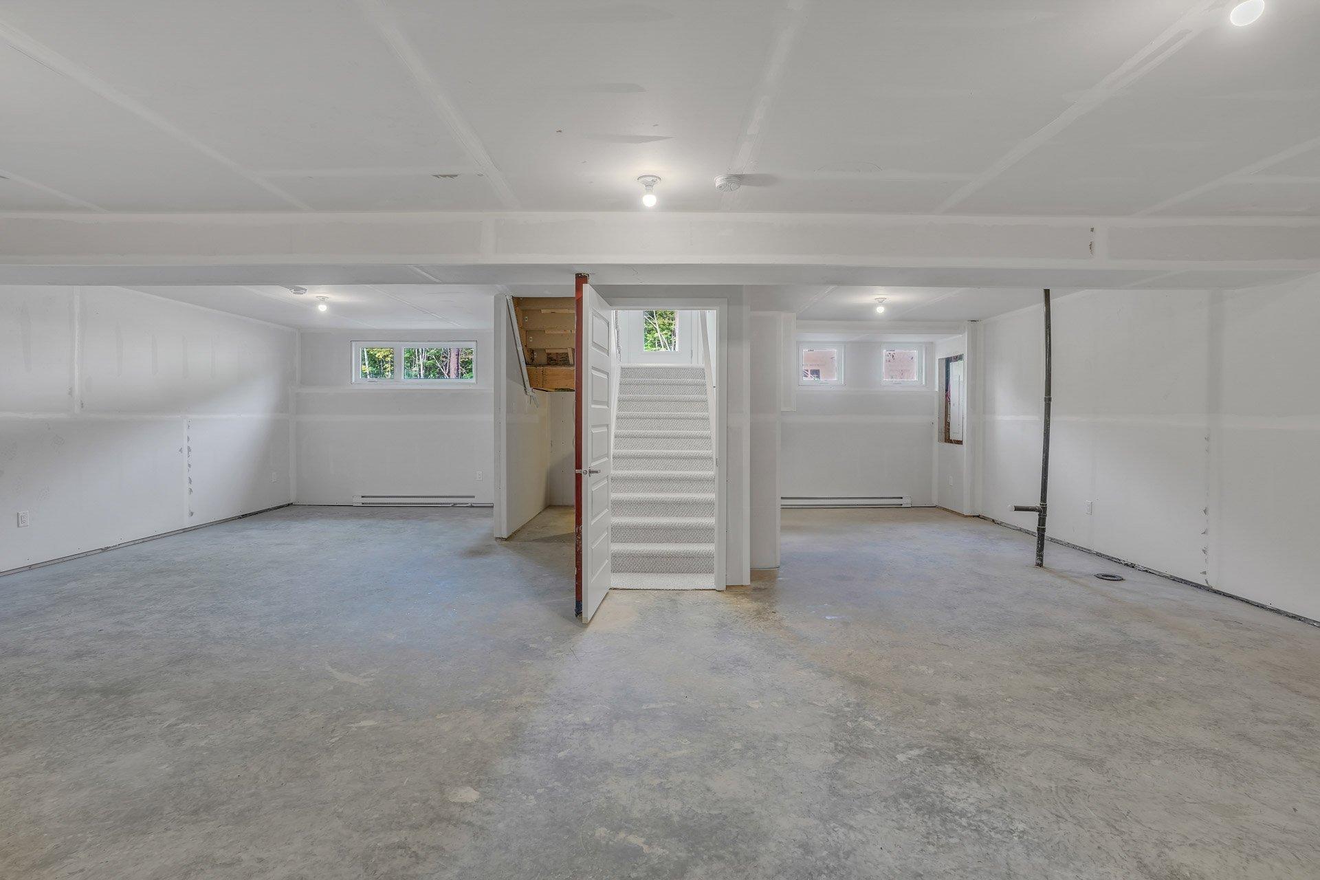 









89


Ch. des Monts

,
Val-des-Monts,




QC
J8N2L2

