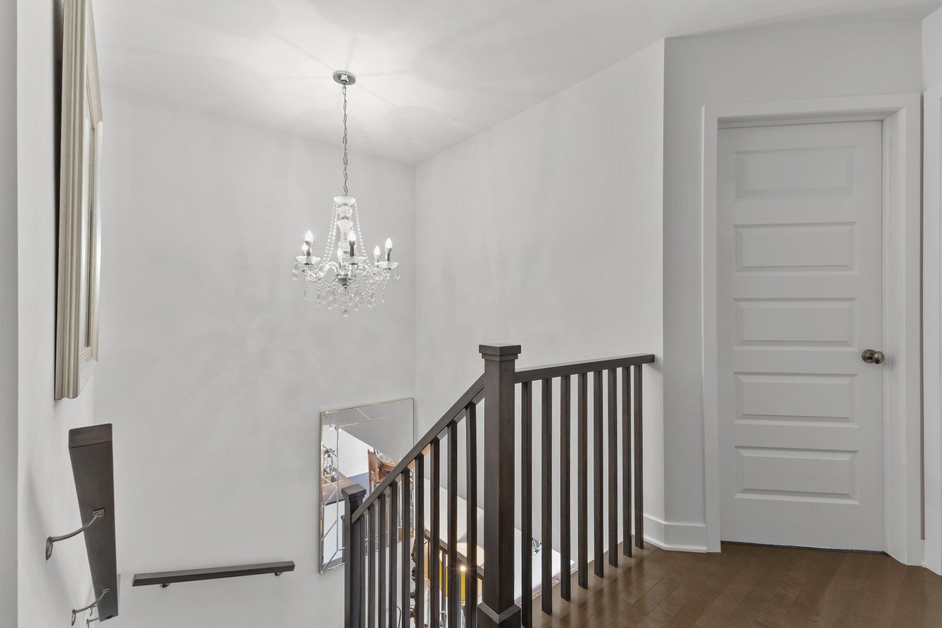 









333


Rue Claude-Léveillée

,
Vaudreuil-Dorion,




QC
J7V0Y7

