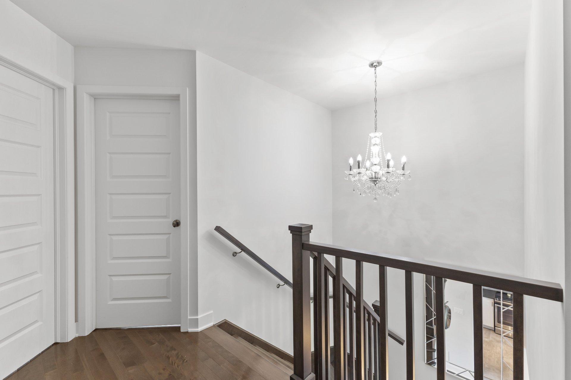 









333


Rue Claude-Léveillée

,
Vaudreuil-Dorion,




QC
J7V0Y7

