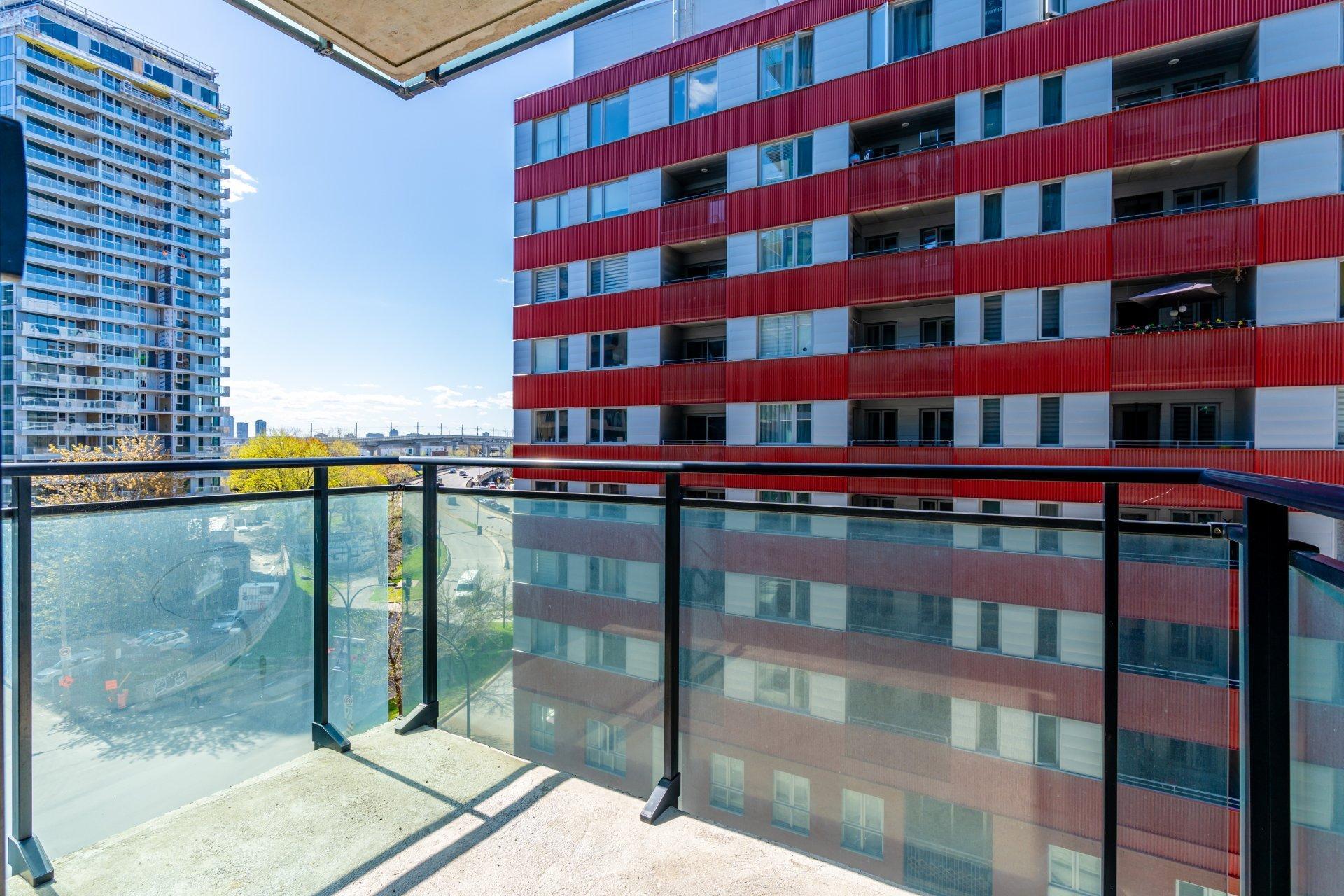 









1165


Rue Wellington

, 702,
Montréal (Le Sud-Ouest),




QC
H3C0S3

