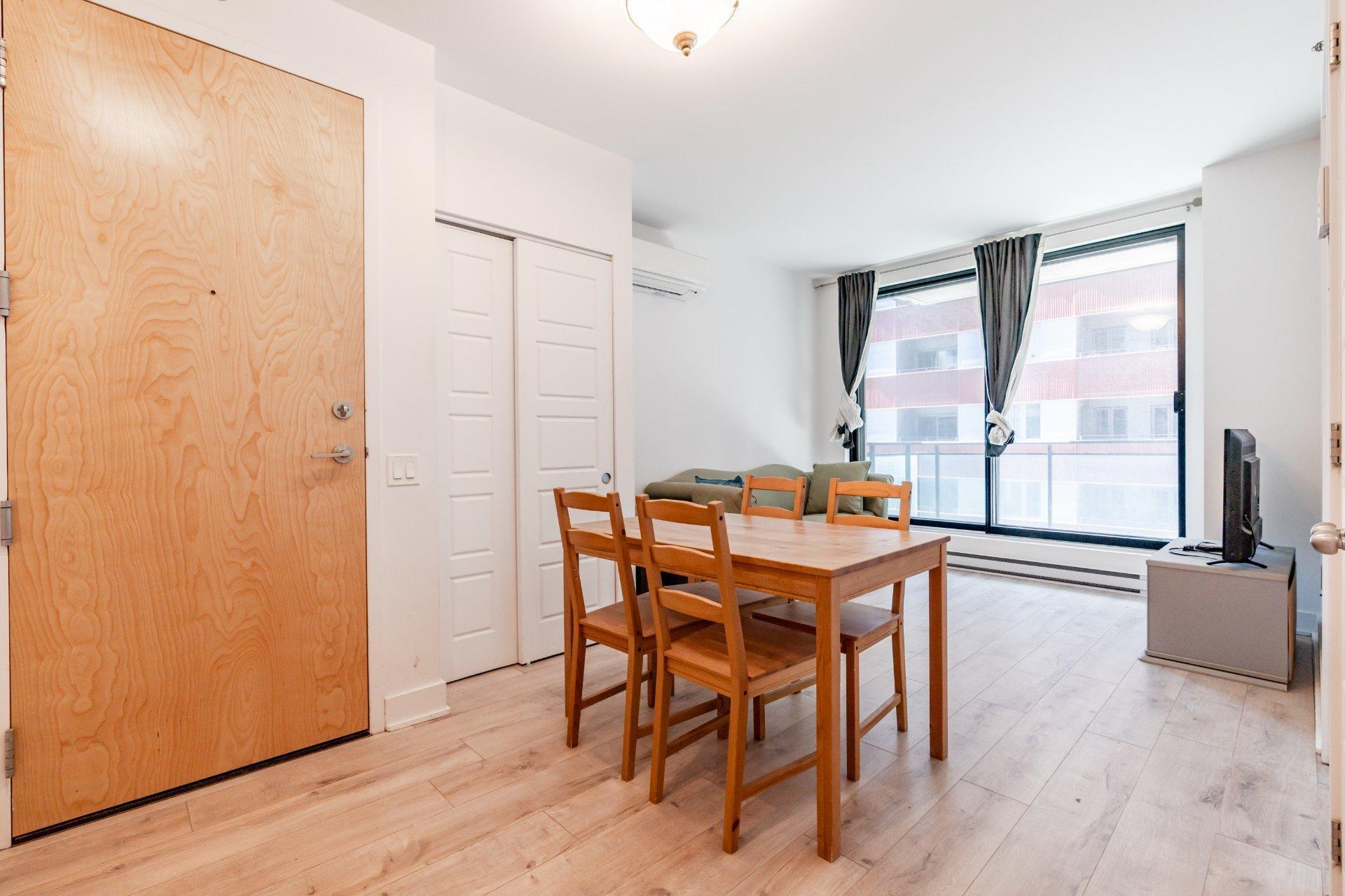 









1165


Rue Wellington

, 702,
Montréal (Le Sud-Ouest),




QC
H3C0S3

