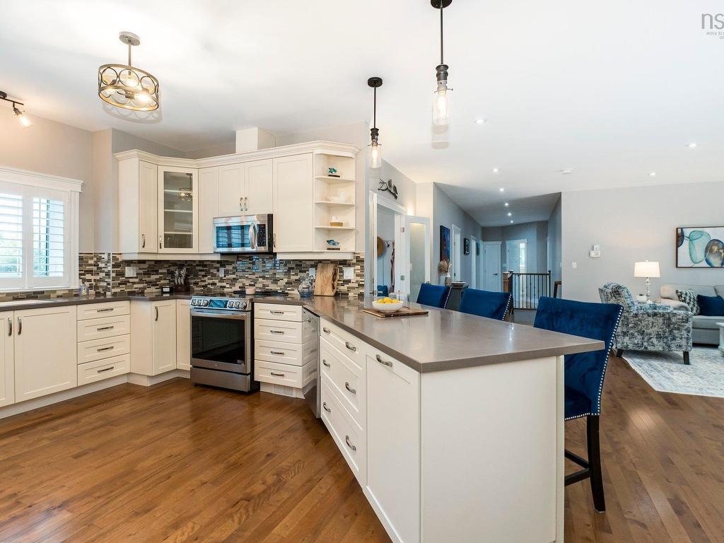 












331 Masons Point Road

,
Head Of St. Margarets Bay,




NS
B3Z 1Z1

