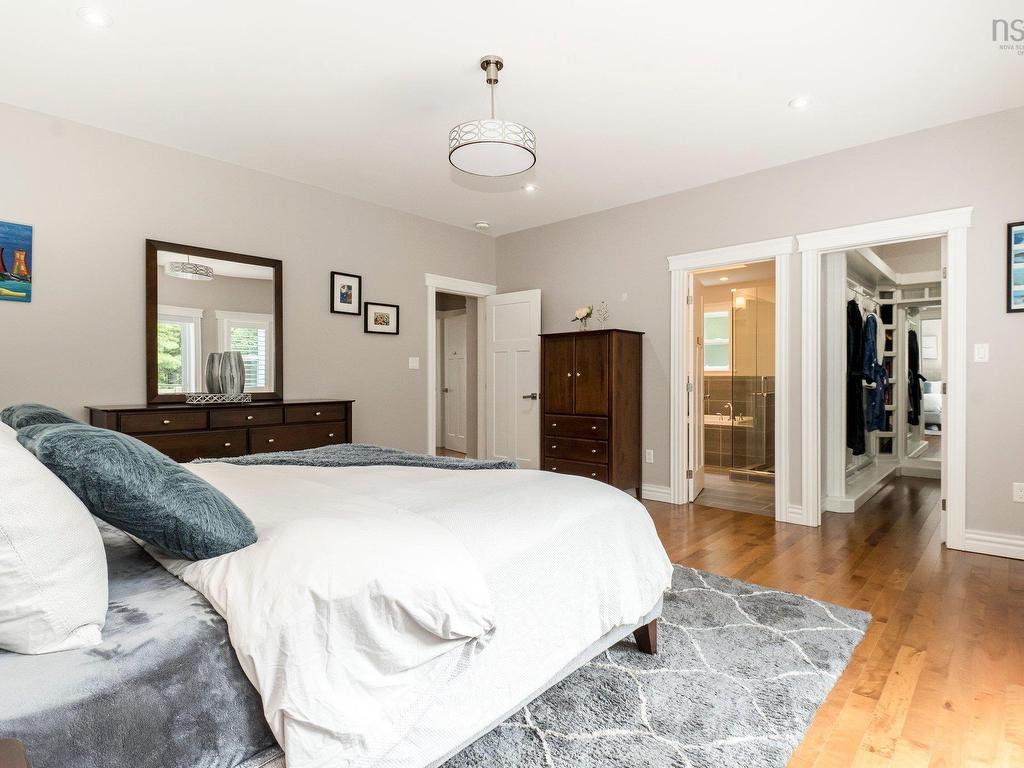 












331 Masons Point Road

,
Head Of St. Margarets Bay,




NS
B3Z 1Z1

