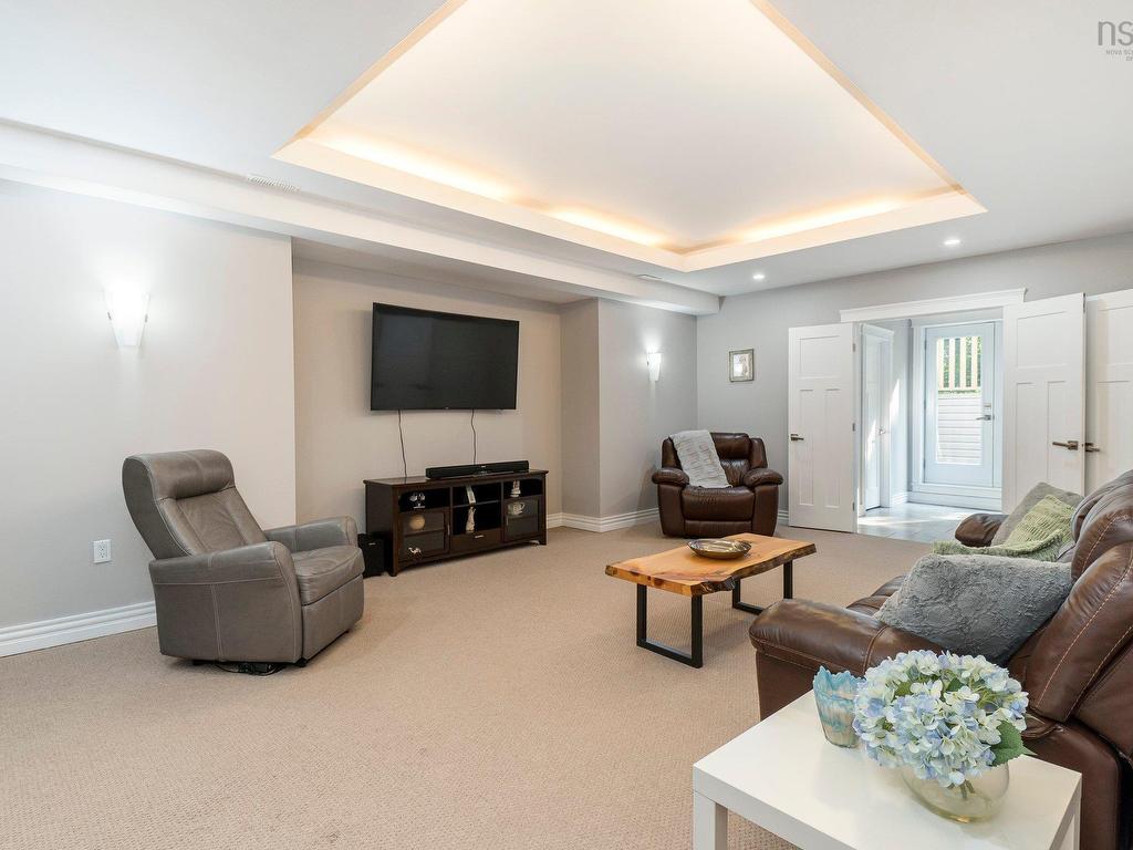 












331 Masons Point Road

,
Head Of St. Margarets Bay,




NS
B3Z 1Z1

