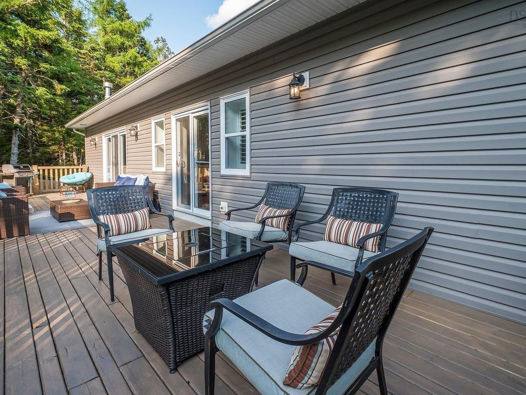 












331 Masons Point Road

,
Head Of St. Margarets Bay,




NS
B3Z 1Z1

