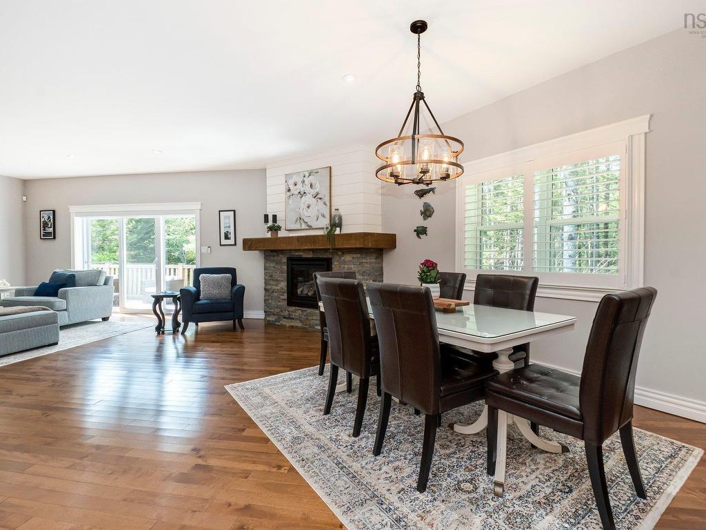 












331 Masons Point Road

,
Head Of St. Margarets Bay,




NS
B3Z 1Z1

