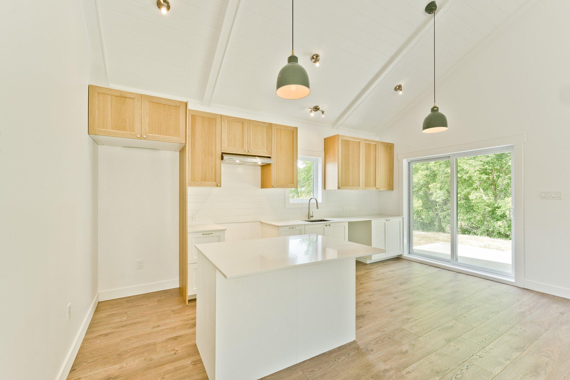 









33


Rue des Tailleurs-de-Pierre

,
Stanstead - Ville,




QC
J0B3E4

