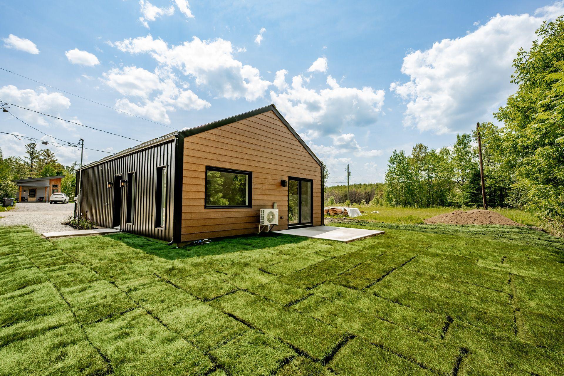 









33


Rue des Tailleurs-de-Pierre

,
Stanstead - Ville,




QC
J0B3E4


