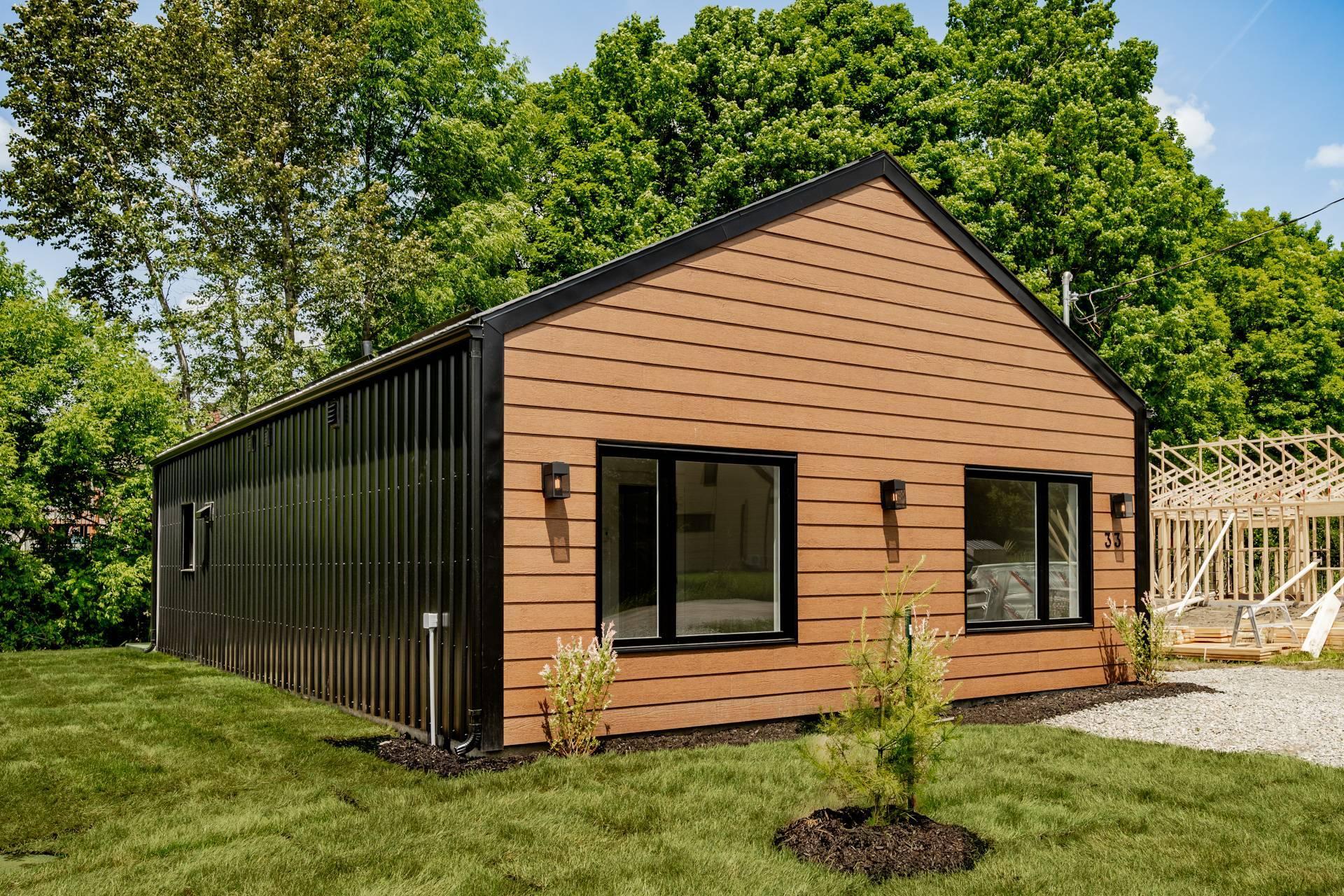 









33


Rue des Tailleurs-de-Pierre

,
Stanstead - Ville,




QC
J0B3E4

