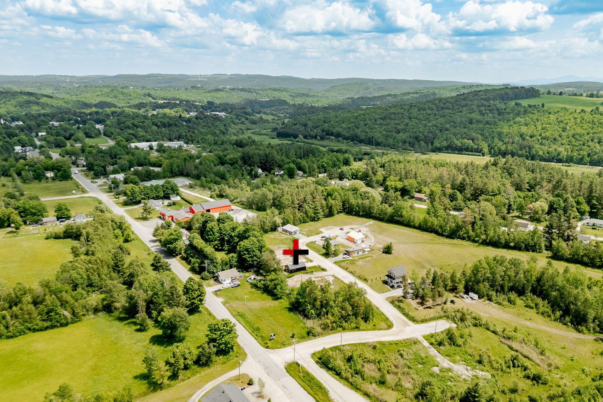 









33


Rue des Tailleurs-de-Pierre

,
Stanstead - Ville,




QC
J0B3E4

