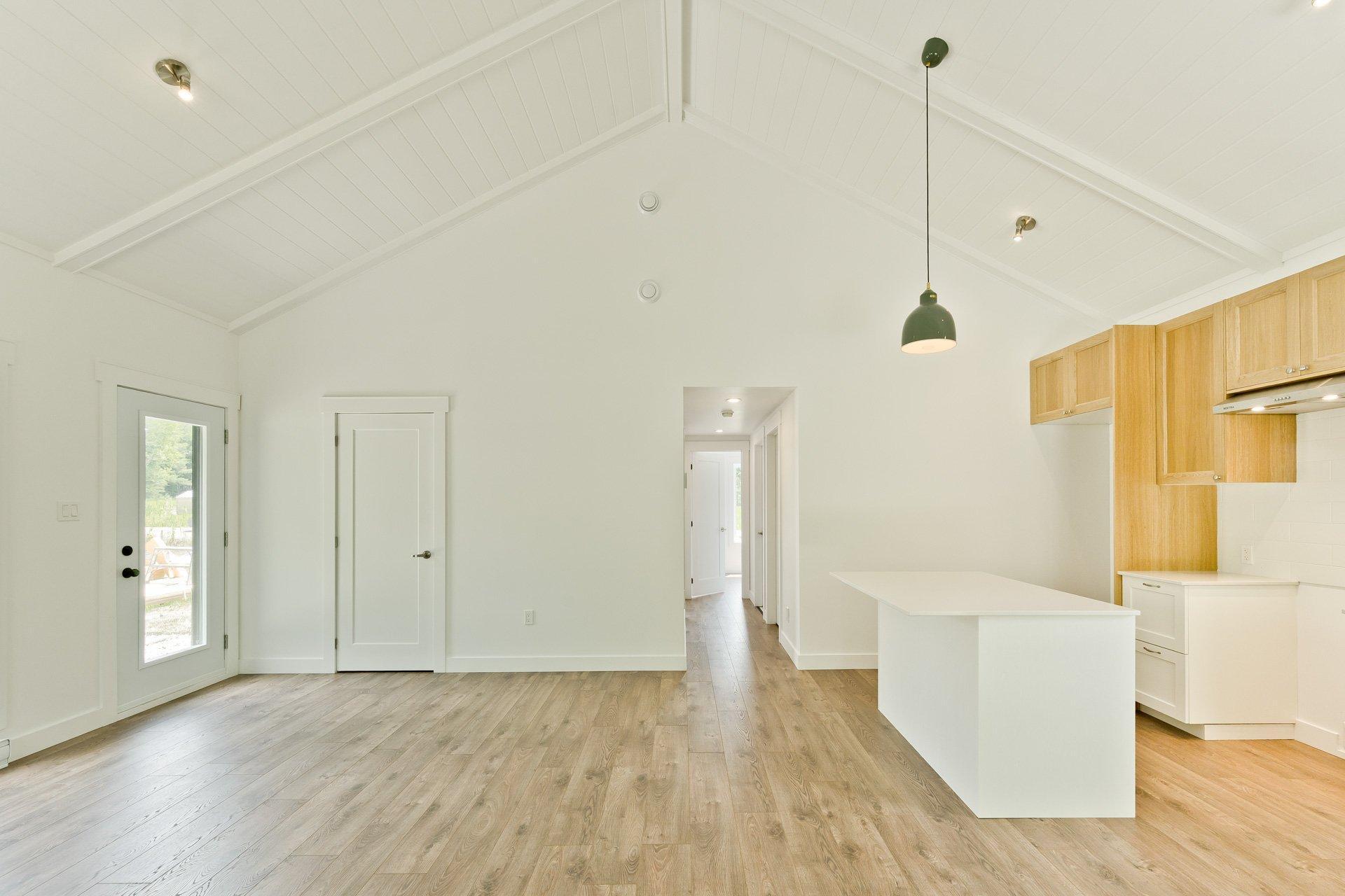 









33


Rue des Tailleurs-de-Pierre

,
Stanstead - Ville,




QC
J0B3E4

