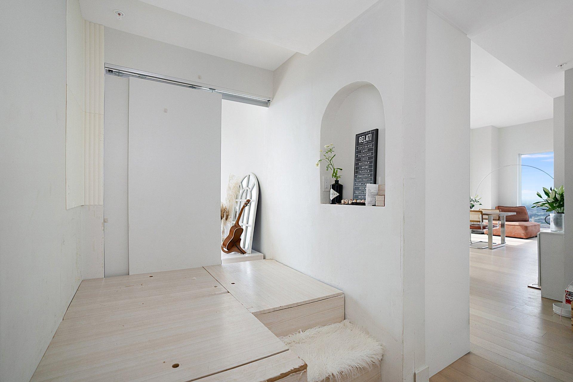









1288


Rue St-Antoine O.

, 5202,
Montréal (Ville-Marie),




QC
H3C0X6


