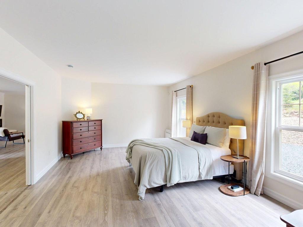 












84 Oceanic Drive

,
East Lawrencetown,




NS
B2Z 1T6

