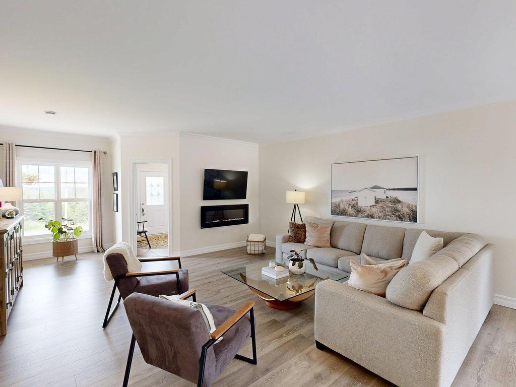 












84 Oceanic Drive

,
East Lawrencetown,




NS
B2Z 1T6

