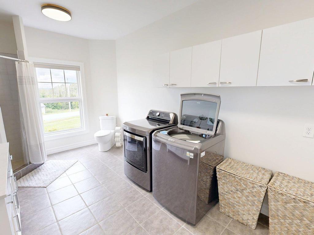 












84 Oceanic Drive

,
East Lawrencetown,




NS
B2Z 1T6

