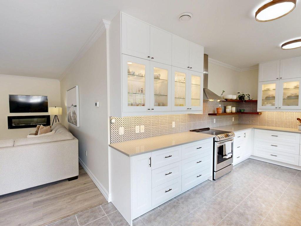 












84 Oceanic Drive

,
East Lawrencetown,




NS
B2Z 1T6


