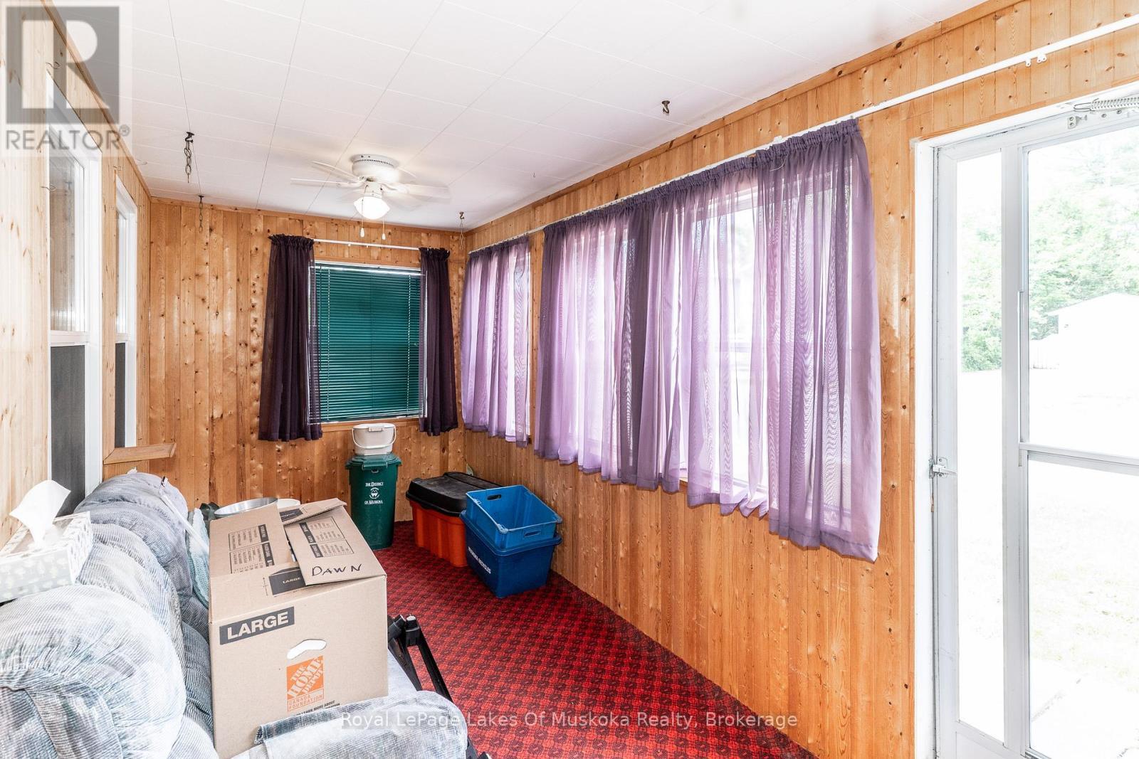 












156 DILL STREET

,
Bracebridge (Macaulay),




Ontario
P1L1E5

