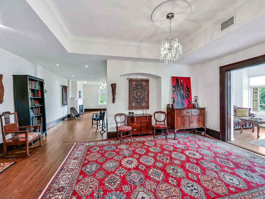 









86


Herkimer

Street, 41,
Hamilton,




ON
L8P 2G7

