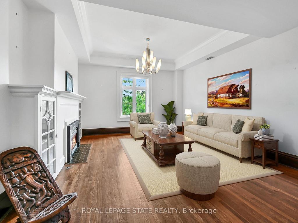









86


Herkimer

Street, 41,
Hamilton,




ON
L8P 2G7

