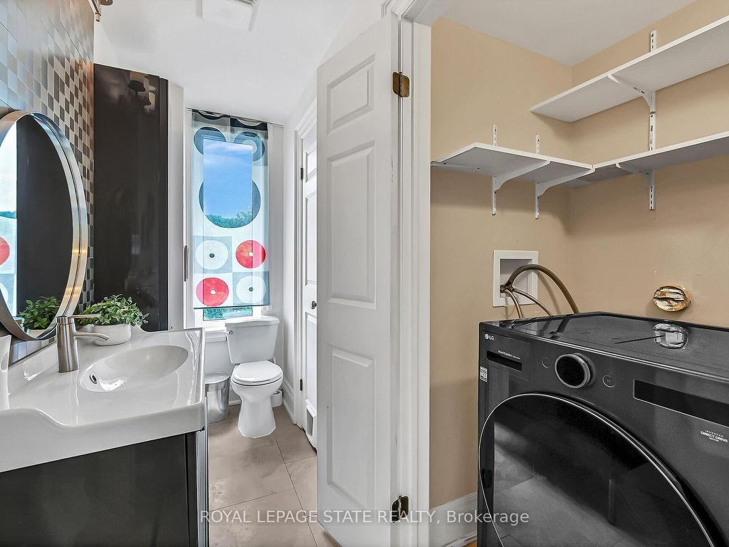 









86


Herkimer

Street, 41,
Hamilton,




ON
L8P 2G7

