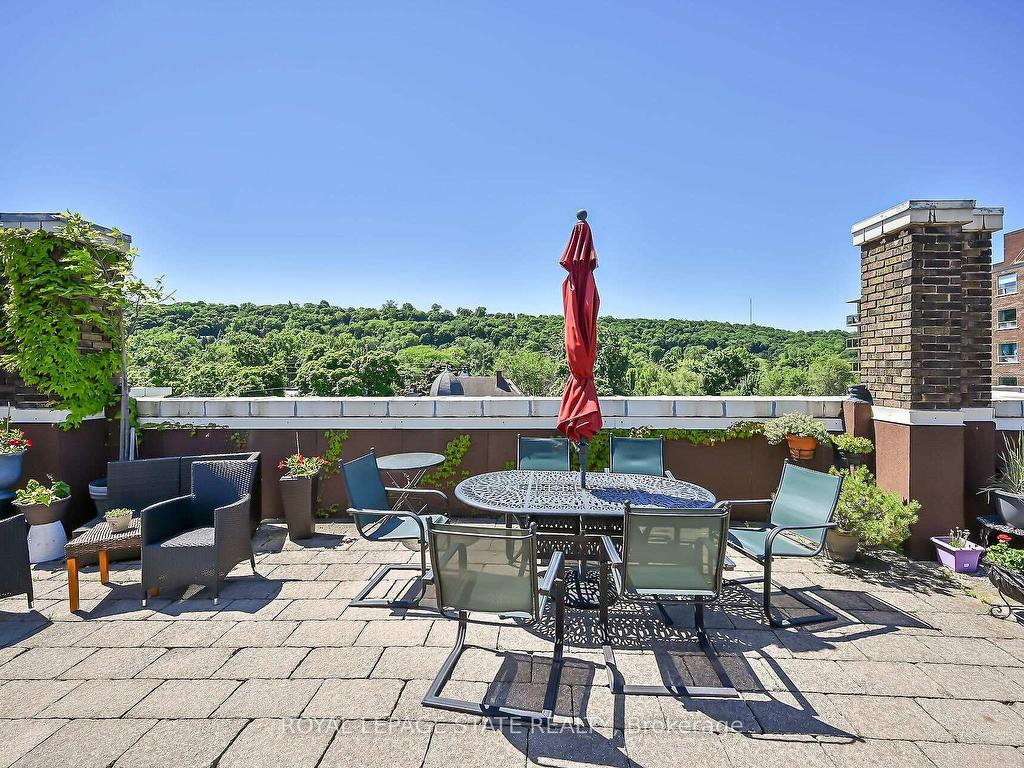 









86


Herkimer

Street, 41,
Hamilton,




ON
L8P 2G7

