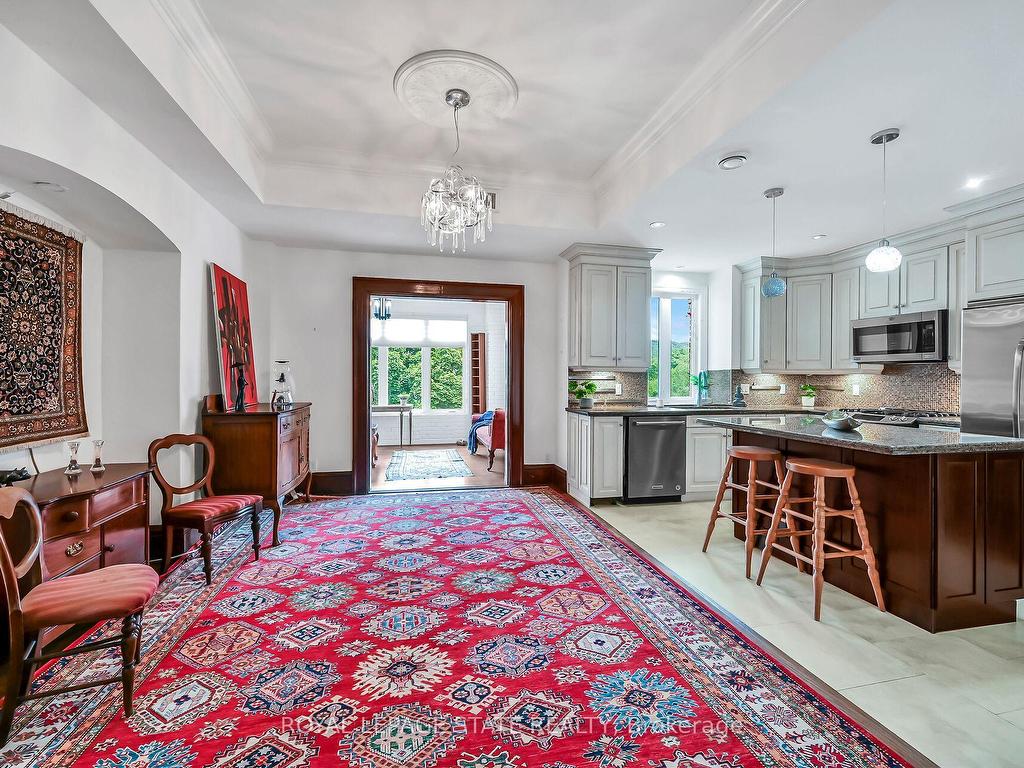 









86


Herkimer

Street, 41,
Hamilton,




ON
L8P 2G7

