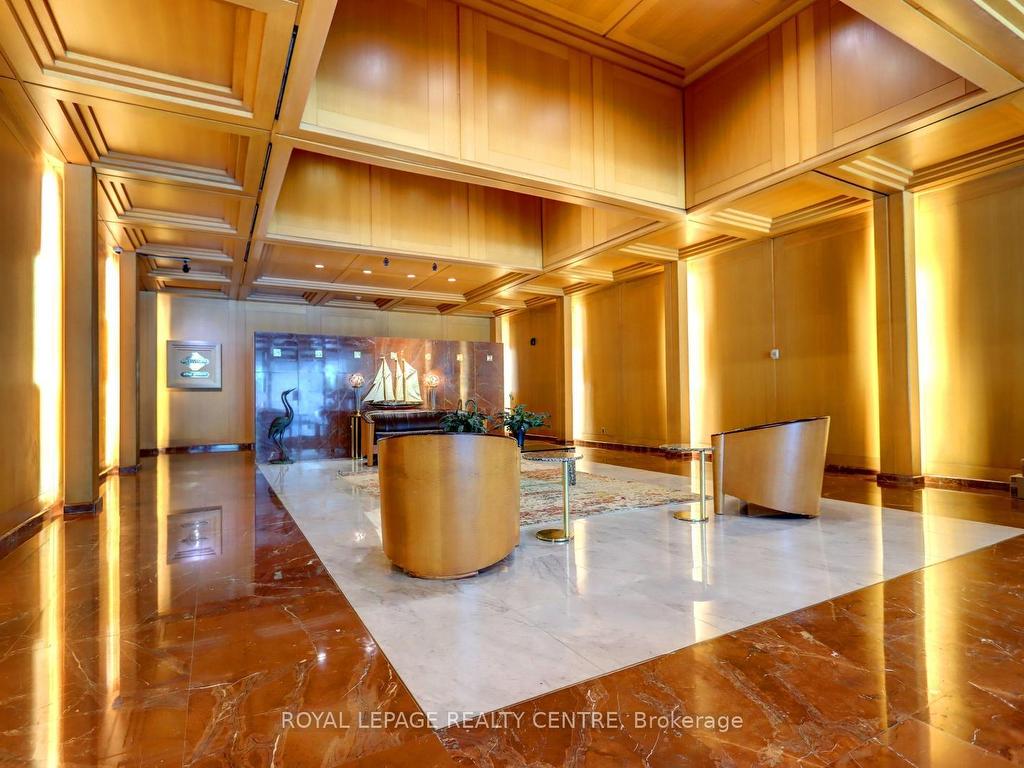 









480


Queens Quay W

N/A, 401W,
Toronto,




ON
M5V 2Y5

