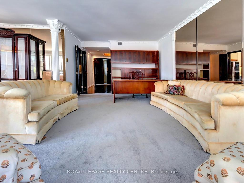 









480


Queens Quay W

N/A, 401W,
Toronto,




ON
M5V 2Y5

