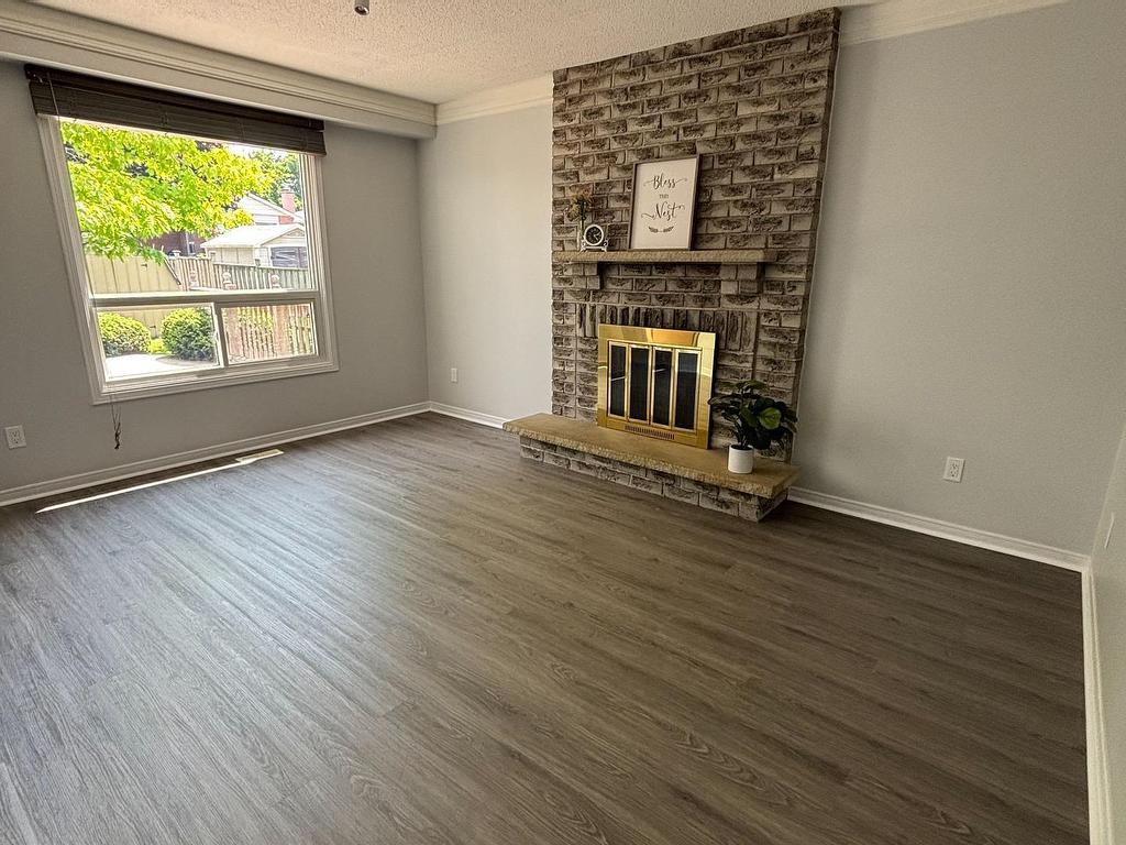 









14


Forrestwood

Crescent,
East Gwillimbury,




ON
L9N 1C7

