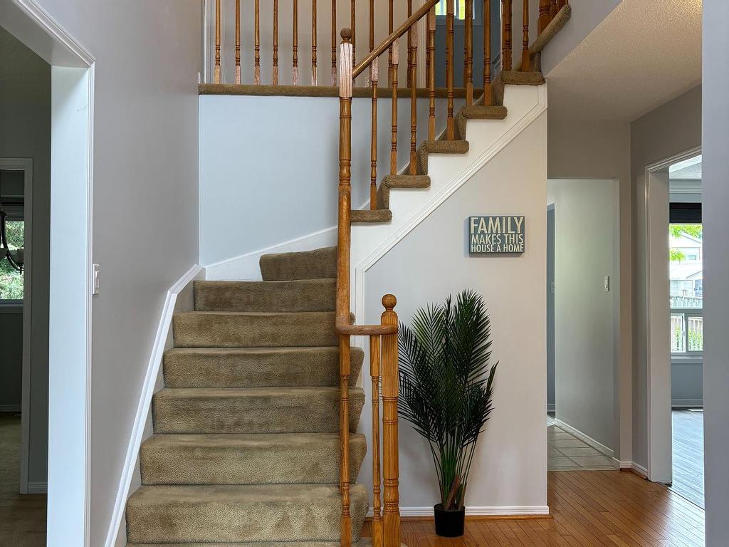 









14


Forrestwood

Crescent,
East Gwillimbury,




ON
L9N 1C7

