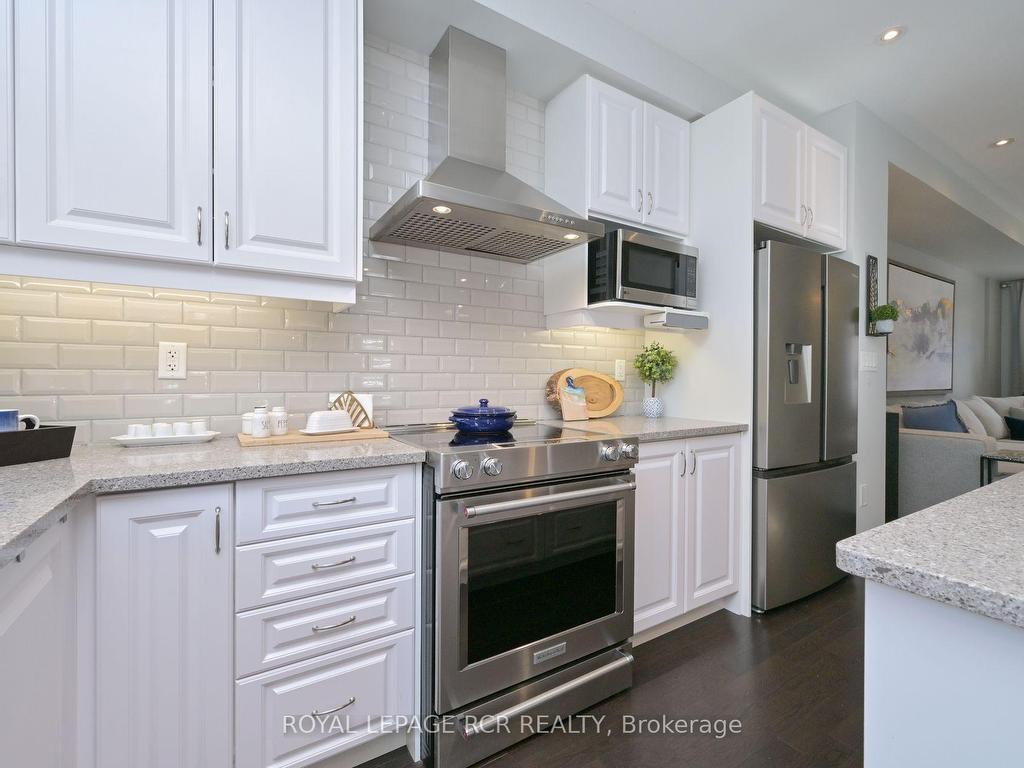 









60


First

Street, 13,
Orangeville,




ON
L9W 2E4

