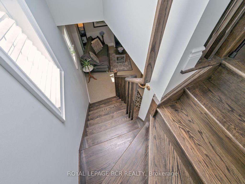 









60


First

Street, 13,
Orangeville,




ON
L9W 2E4

