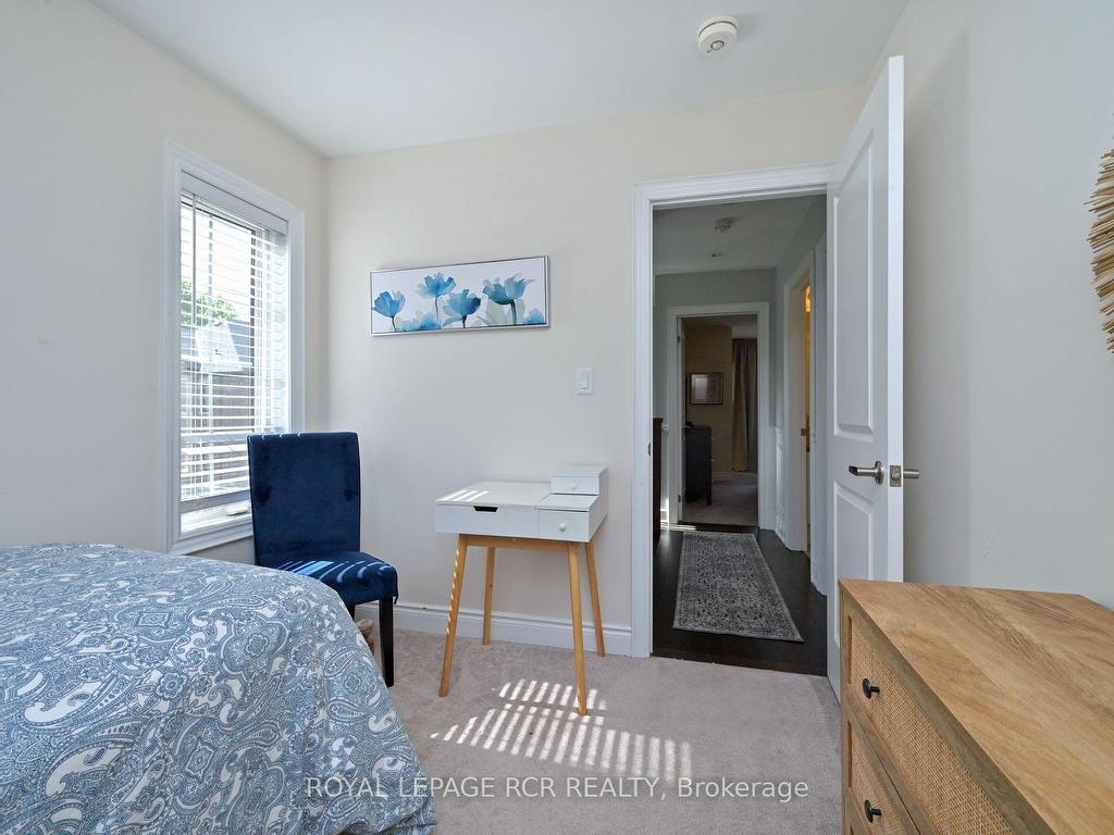 









60


First

Street, 13,
Orangeville,




ON
L9W 2E4

