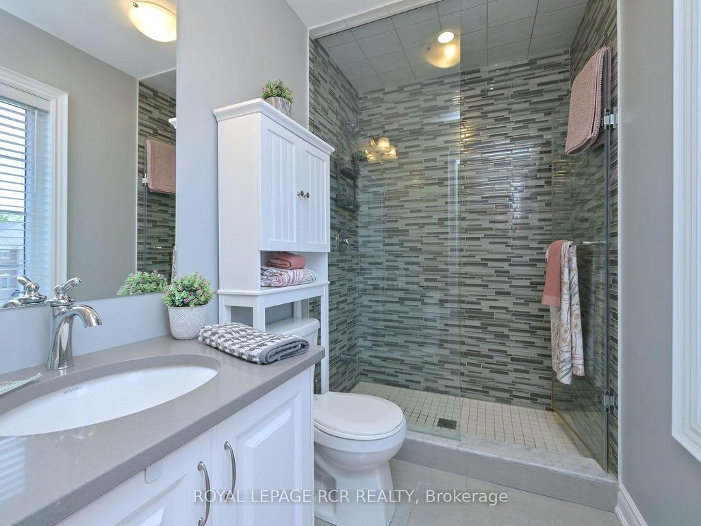 









60


First

Street, 13,
Orangeville,




ON
L9W 2E4

