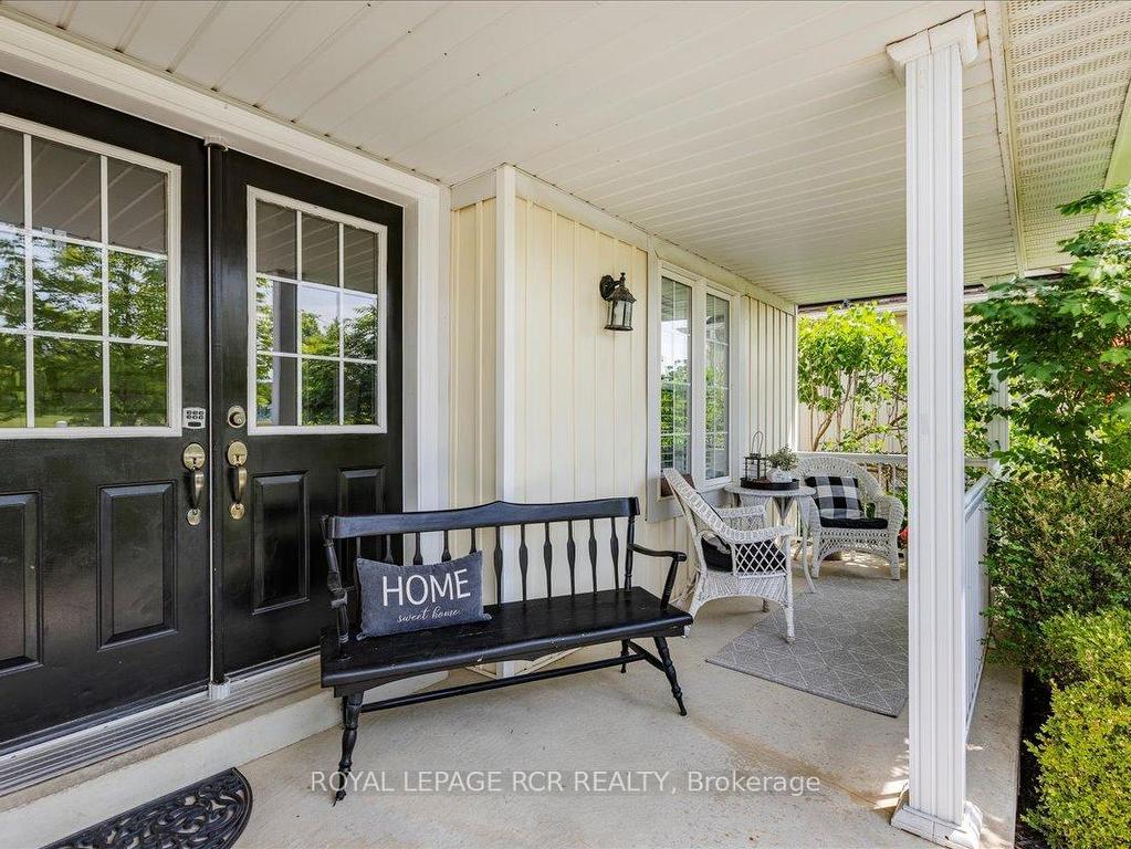 









340


King

Street East,
East Gwillimbury,




ON
L0G 1M0

