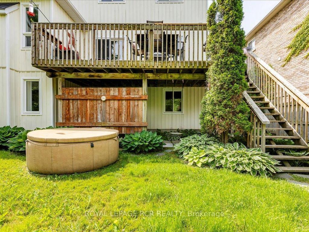 









340


King

Street East,
East Gwillimbury,




ON
L0G 1M0


