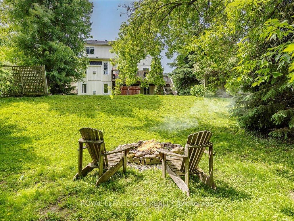 









340


King

Street East,
East Gwillimbury,




ON
L0G 1M0

