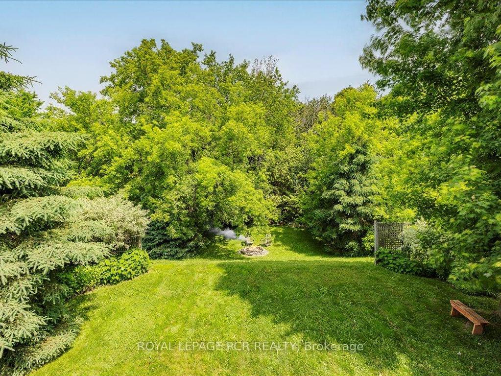 









340


King

Street East,
East Gwillimbury,




ON
L0G 1M0

