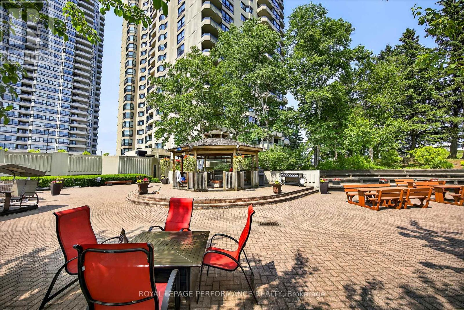 












2006 - 1500 RIVERSIDE DRIVE

,
Ottawa,




Ontario
K1G4J4


