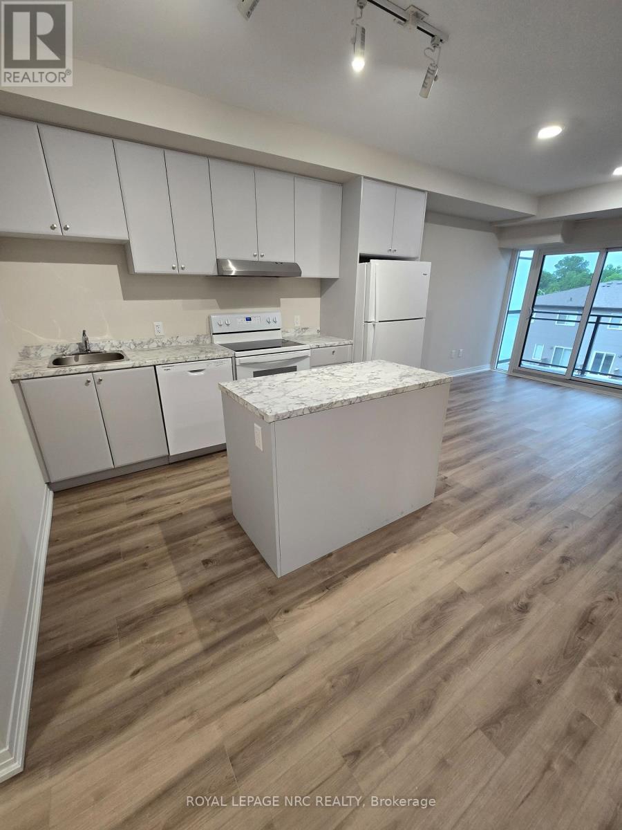 












319 - 50 HERRICK AVENUE

,
St. Catharines (Oakdale),




Ontario
L2P0G3

