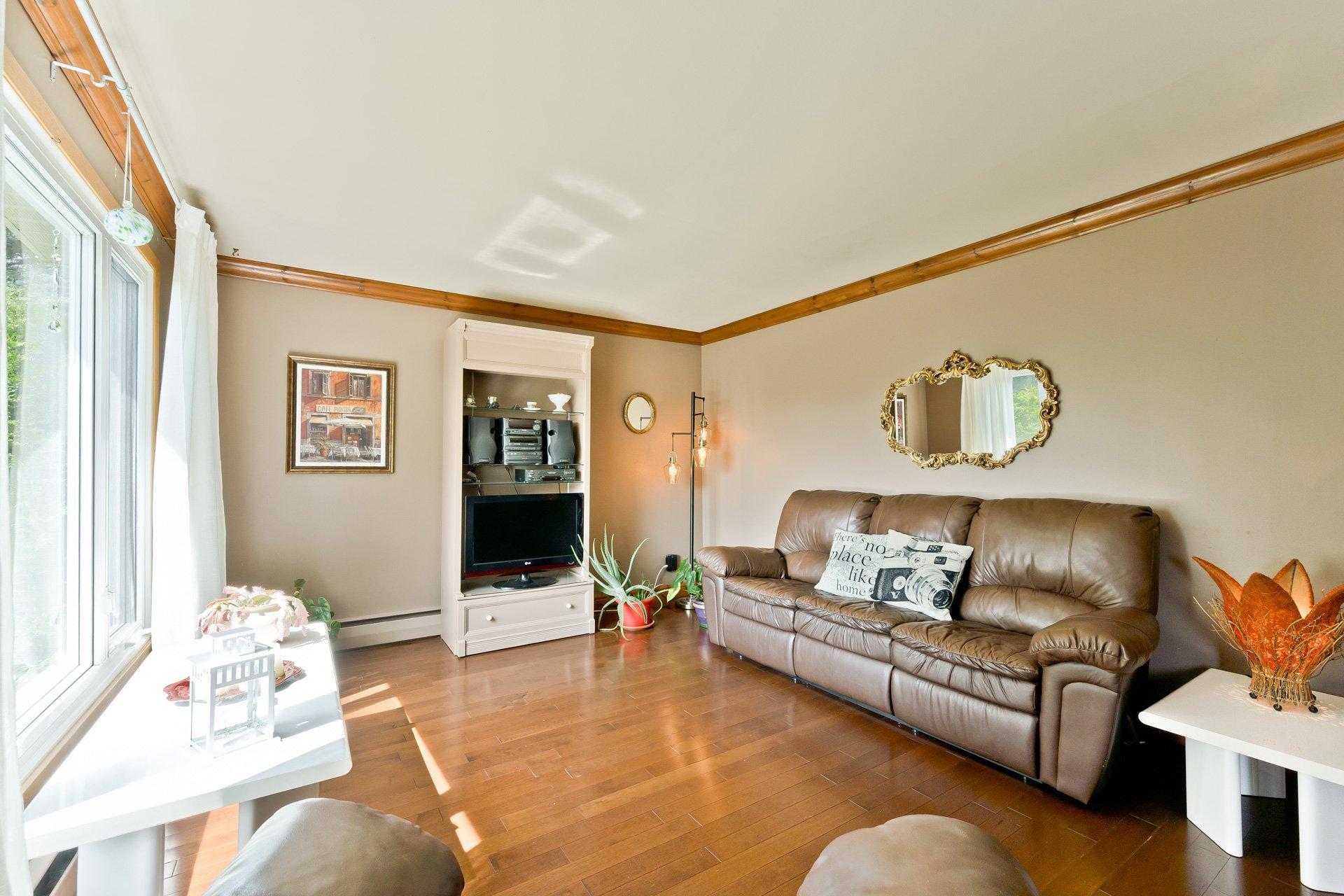 









3310


Rue Galt O.

,
Sherbrooke (Les Nations),




QC
J1H0A5

