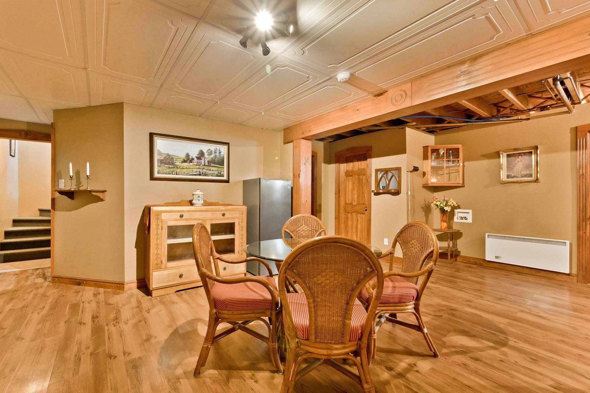 









3310


Rue Galt O.

,
Sherbrooke (Les Nations),




QC
J1H0A5

